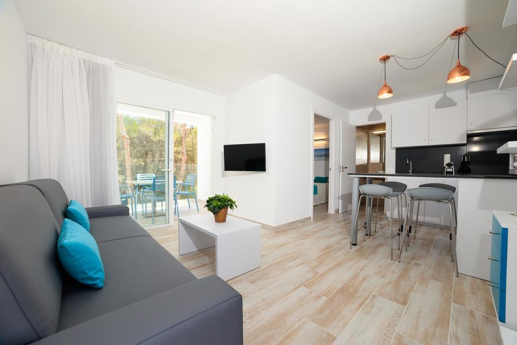 Pinos Playa Suites プラヤ・ミジョーン エクステリア 写真