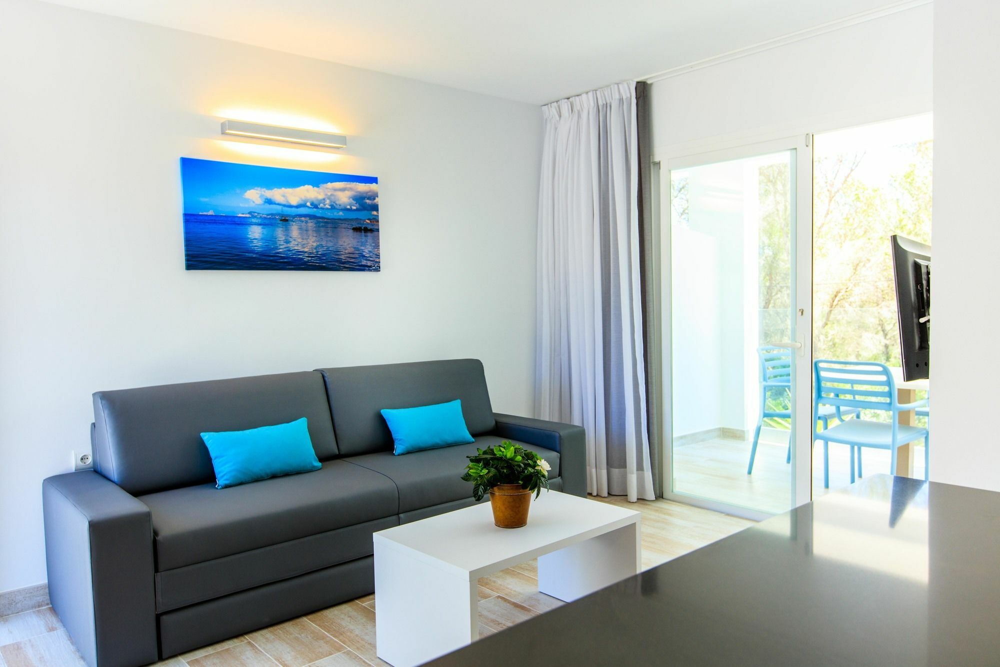 Pinos Playa Suites プラヤ・ミジョーン エクステリア 写真